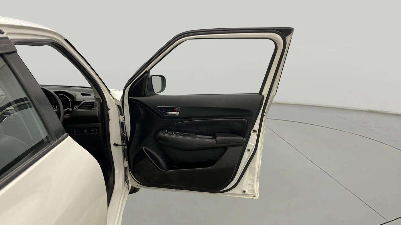 2020 Maruti Swift VXI, Petrol, Manual, 41,846 km, RHS Rear Door