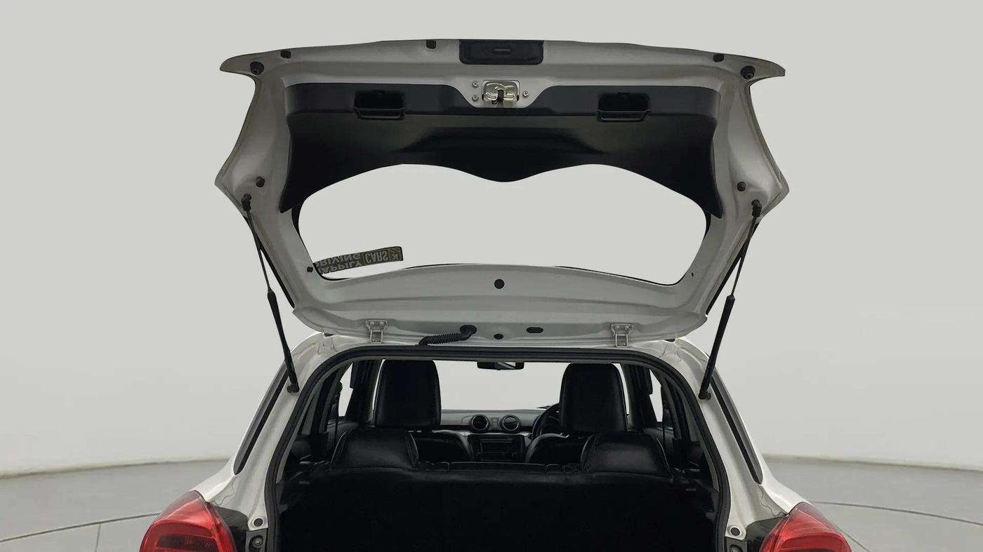 2020 Maruti Swift VXI, Petrol, Manual, 41,846 km, Boot Door Open