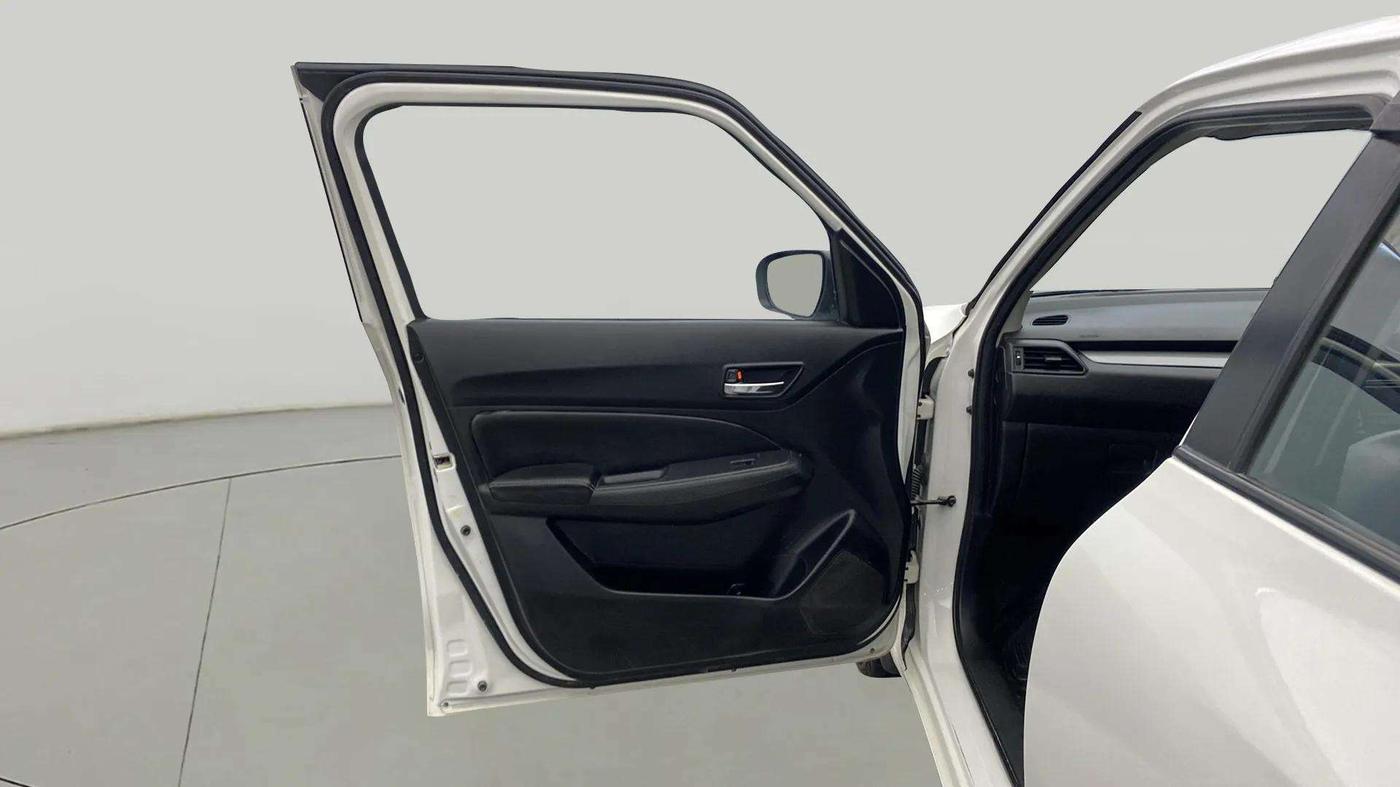 2020 Maruti Swift VXI, Petrol, Manual, 41,846 km, LHS Front Door