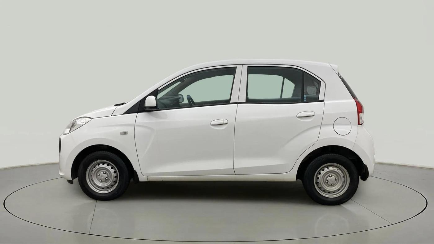 2018 Hyundai NEW SANTRO MAGNA, Petrol, Manual, 15,459 km, Left Side