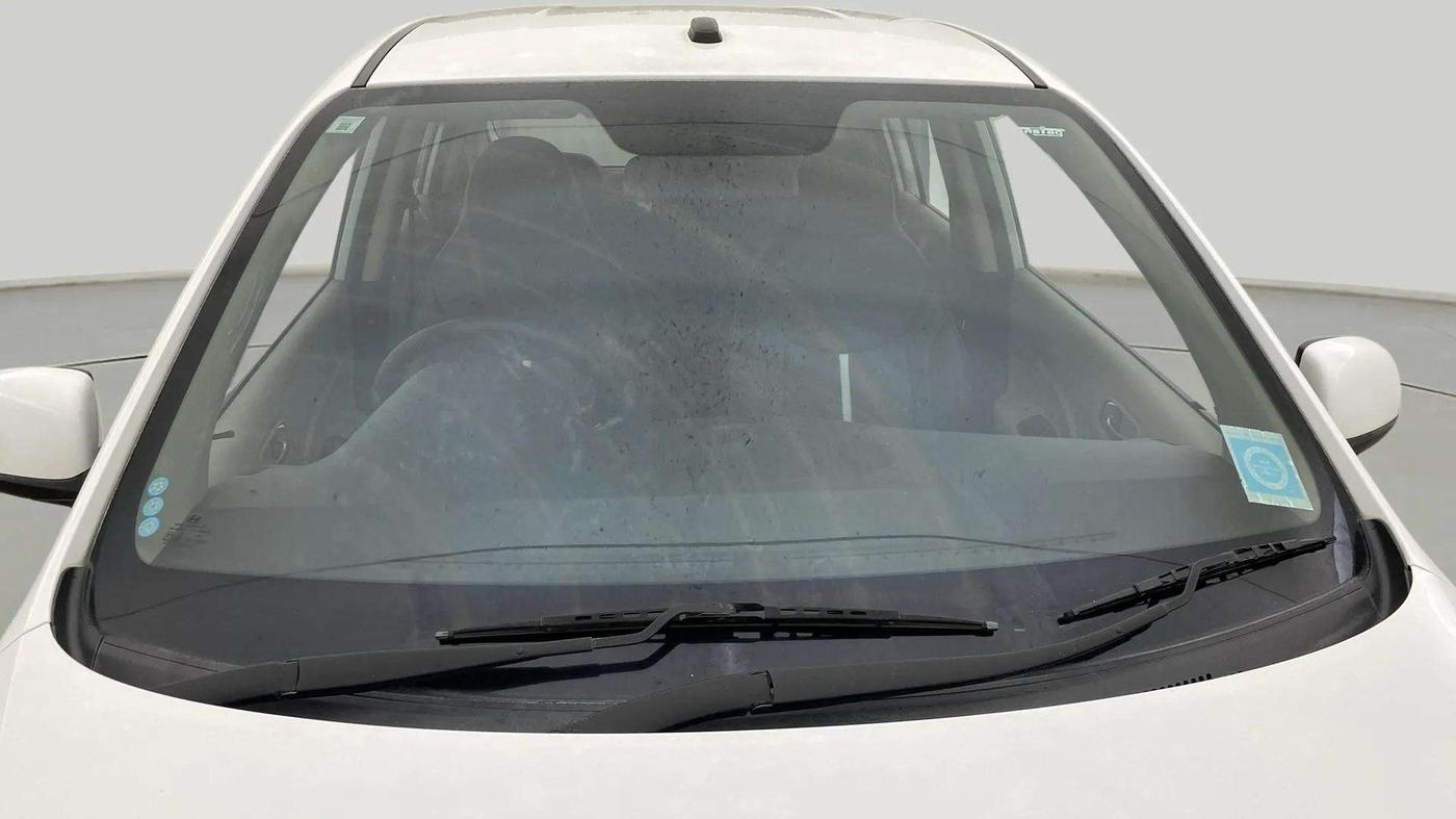 2018 Hyundai NEW SANTRO MAGNA, Petrol, Manual, 15,459 km, Front Windshield
