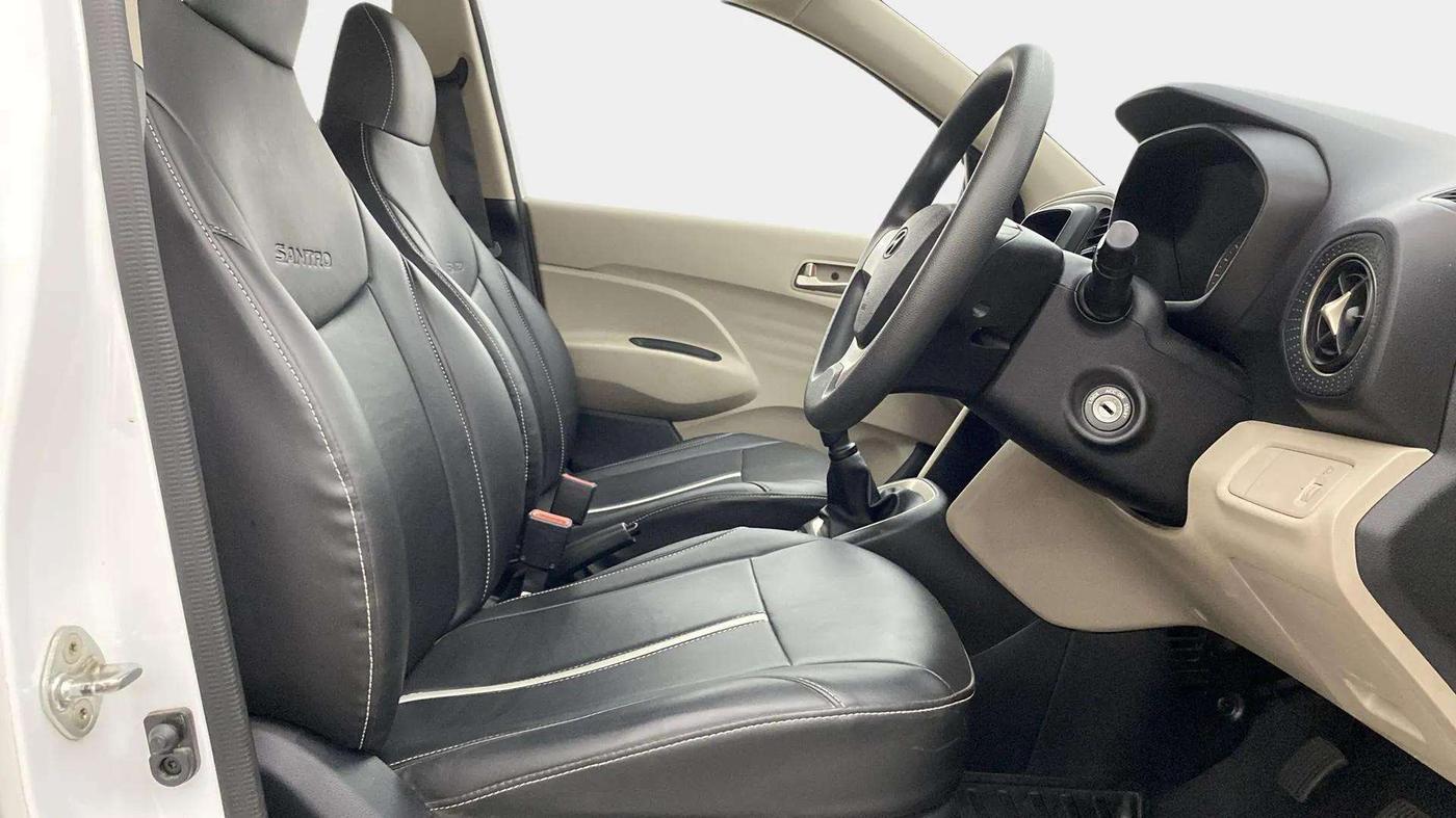 2018 Hyundai NEW SANTRO MAGNA, Petrol, Manual, 15,459 km, Right Side Front Door Cabin