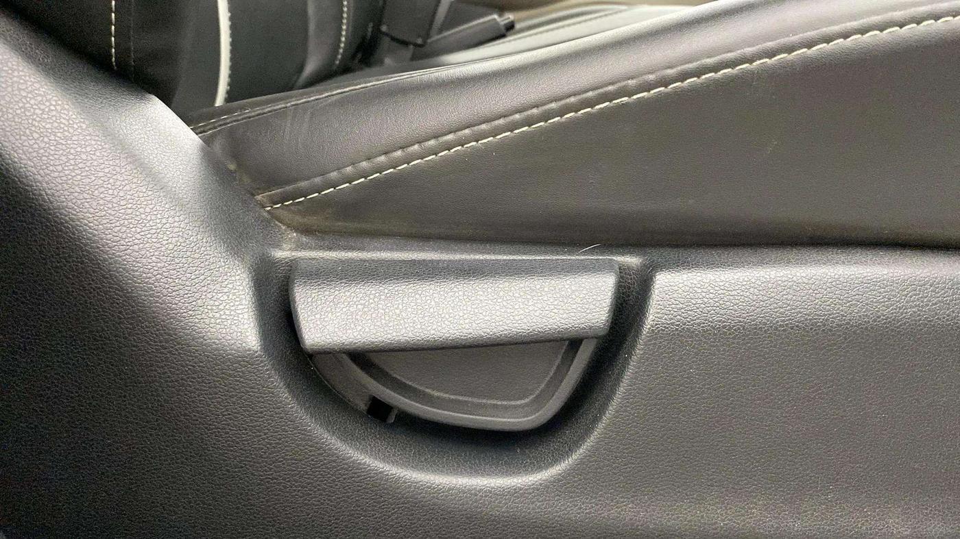 2018 Hyundai NEW SANTRO MAGNA, Petrol, Manual, 15,459 km, Driver Side Adjustment Panel