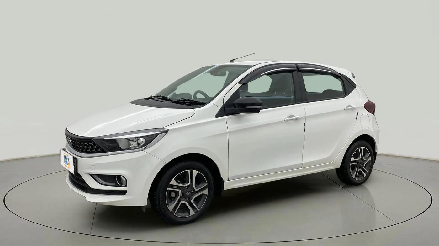 2023 Tata Tiago XZA PLUS PETROL, Petrol, Automatic, 19,953 km, Left Front Diagonal