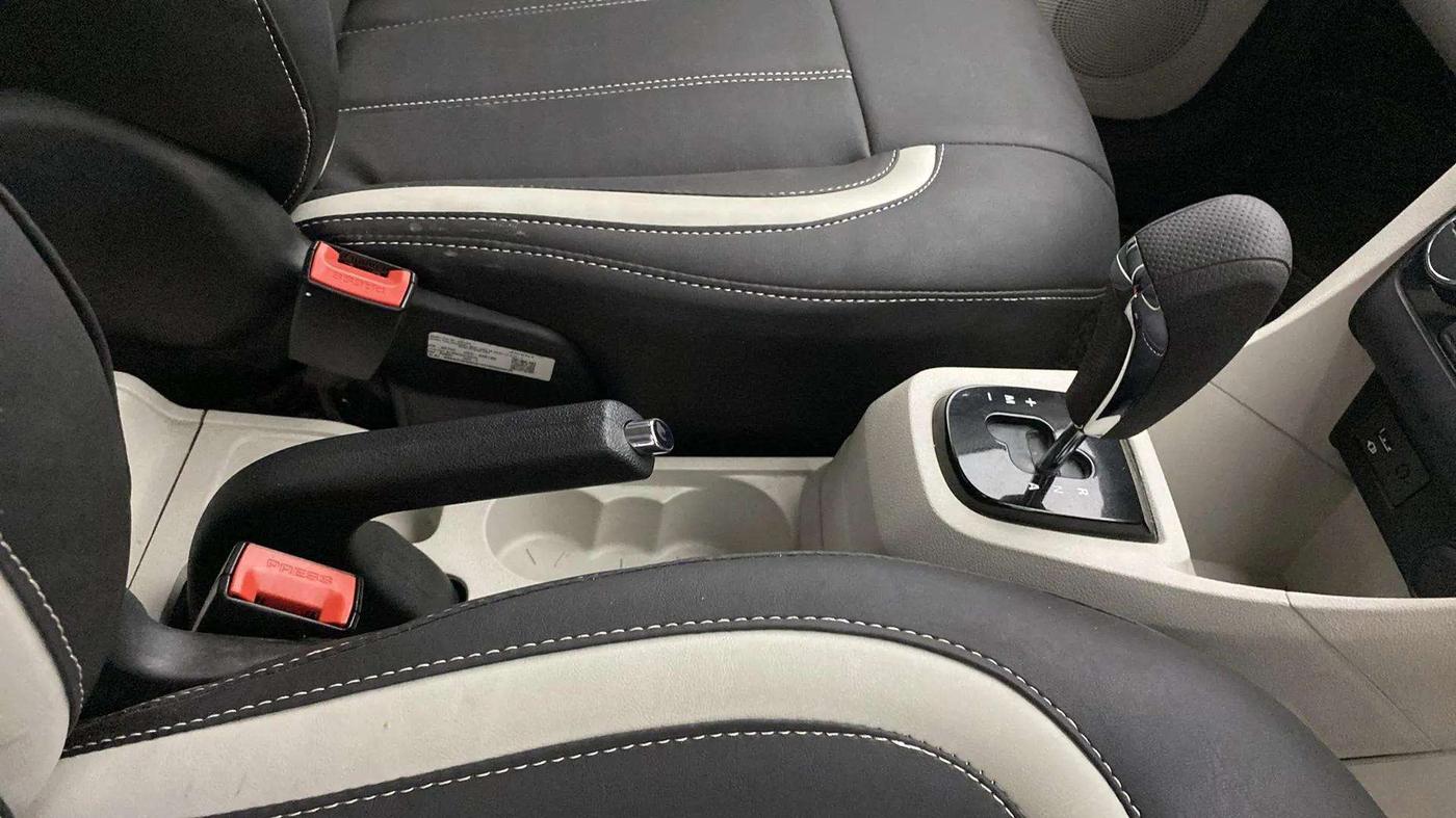2023 Tata Tiago XZA PLUS PETROL, Petrol, Automatic, 19,953 km, Gear Lever