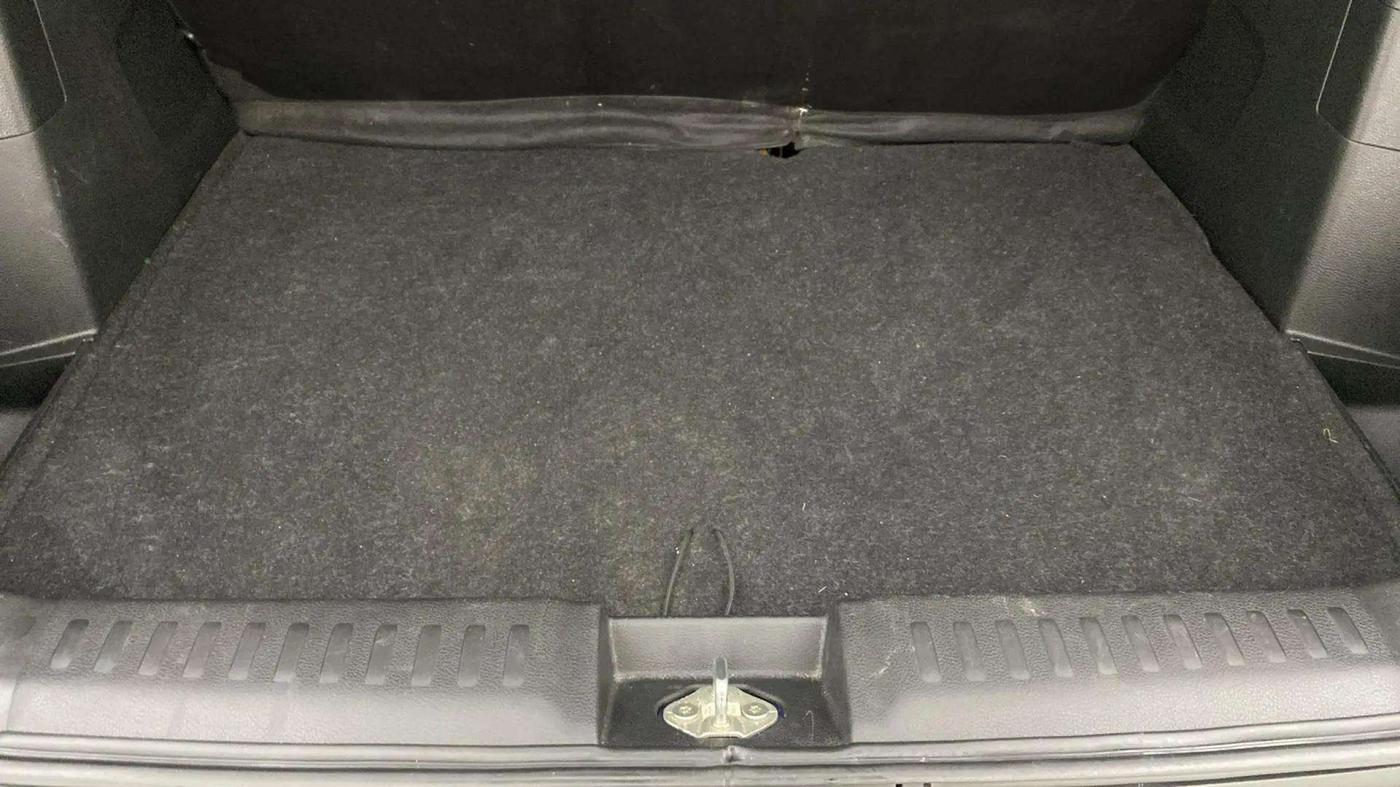 2023 Maruti BREZZA LXI SMART HYBRID, Petrol, Manual, 24,795 km, Boot Inside
