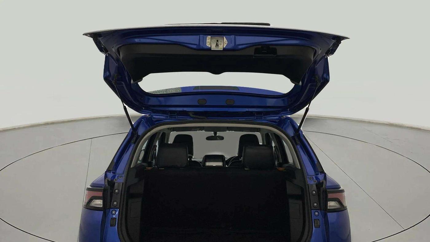 2023 Maruti BREZZA LXI SMART HYBRID, Petrol, Manual, 24,795 km, Boot Door Open
