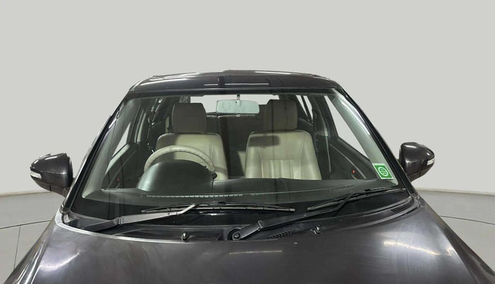 2015 Maruti Swift VXI, Petrol, Manual, 42,348 km, Front Windshield