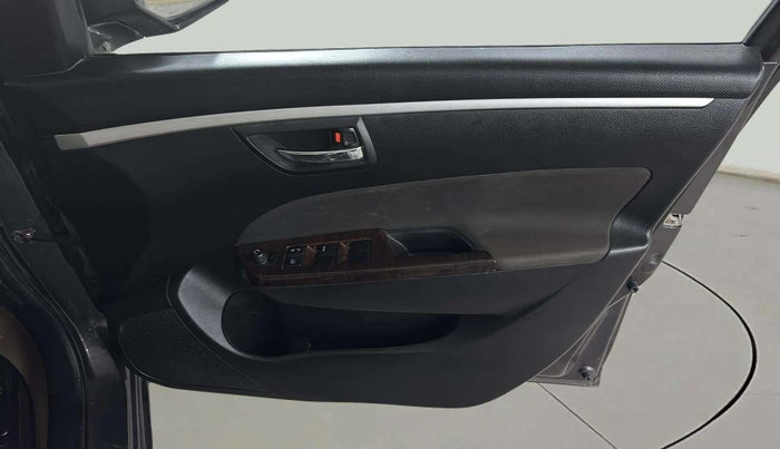 2015 Maruti Swift VXI, Petrol, Manual, 42,348 km, Driver Side Door Panels Control