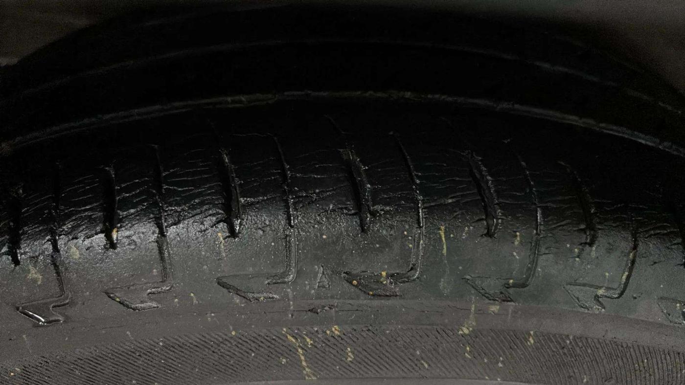 2017 Maruti IGNIS ALPHA 1.2, Petrol, Manual, 49,622 km, Right Rear Tyre Tread