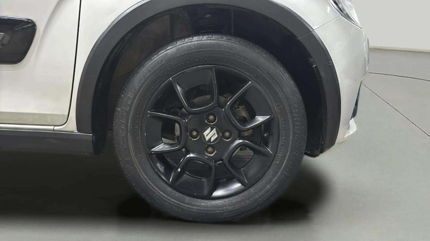 2017 Maruti IGNIS ALPHA 1.2, Petrol, Manual, 49,622 km, Right Front Wheel