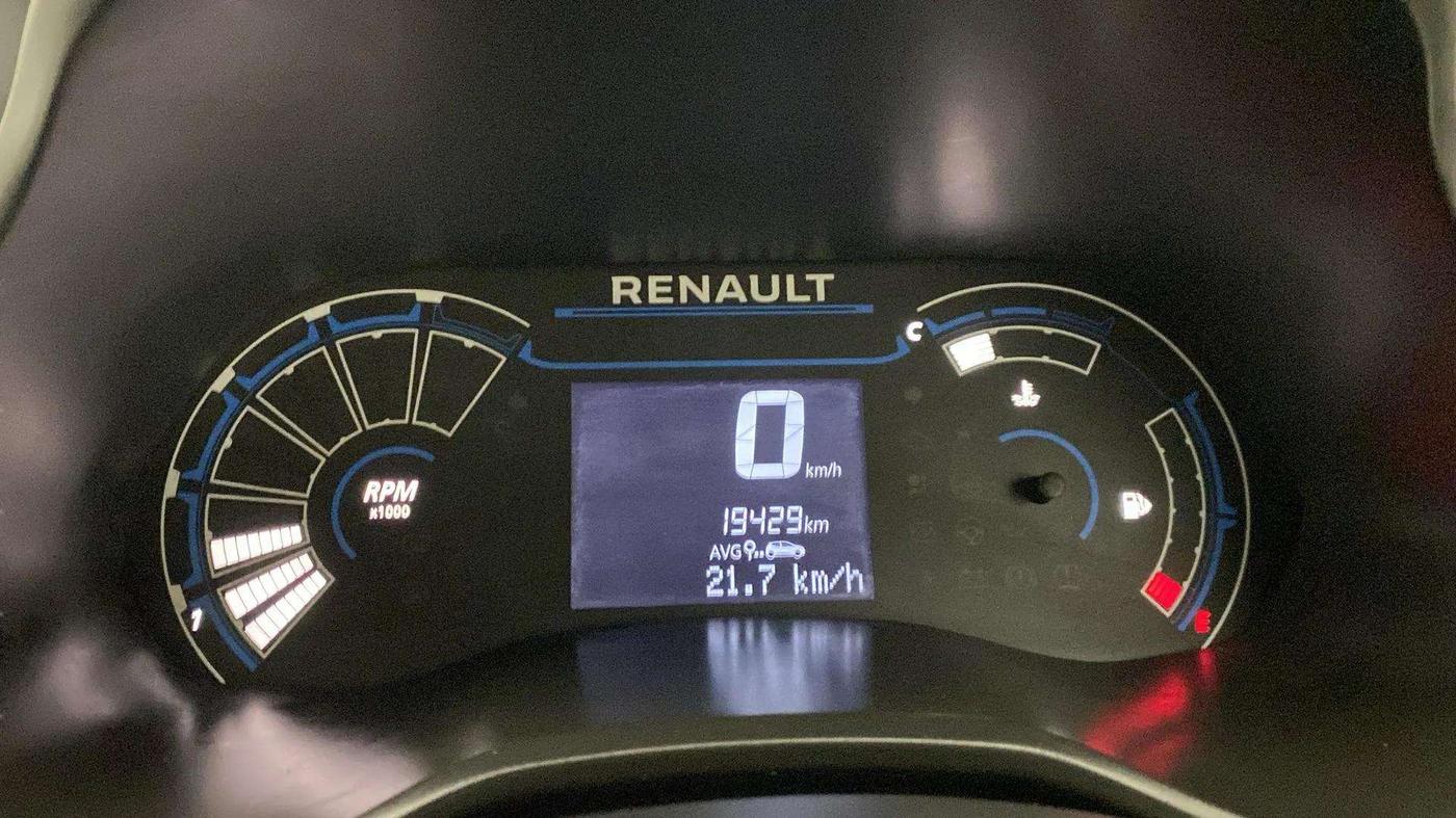2019 Renault TRIBER RXZ, Petrol, Manual, 19,448 km, Odometer Image