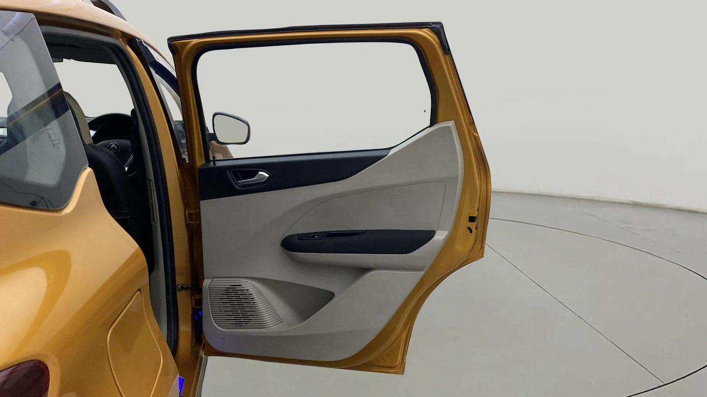 2019 Renault TRIBER RXZ, Petrol, Manual, 19,448 km, RHS Rear Door