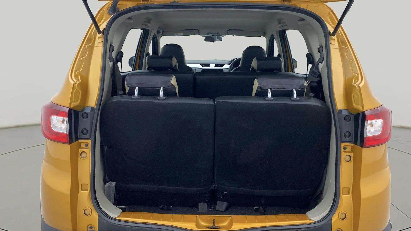2019 Renault TRIBER RXZ, Petrol, Manual, 19,448 km, Boot Open Zoomed View