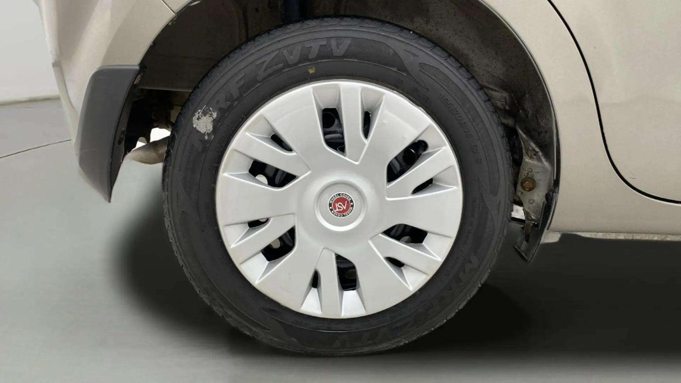 2020 Maruti New Wagon-R VXI 1.2, CNG, Manual, 67,842 km, Right Rear Wheel