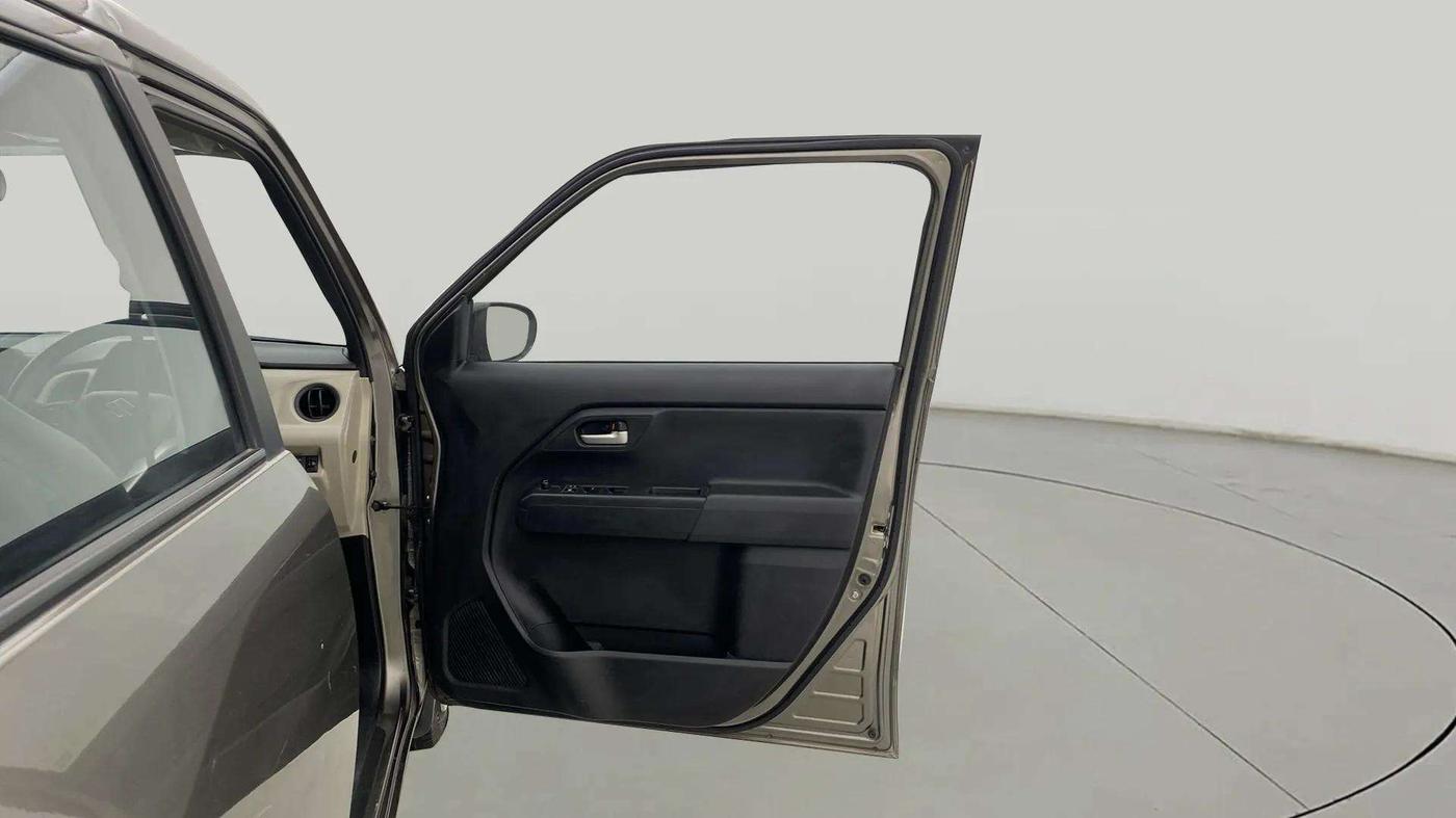2020 Maruti New Wagon-R VXI 1.2, CNG, Manual, 67,842 km, RHS Front Door