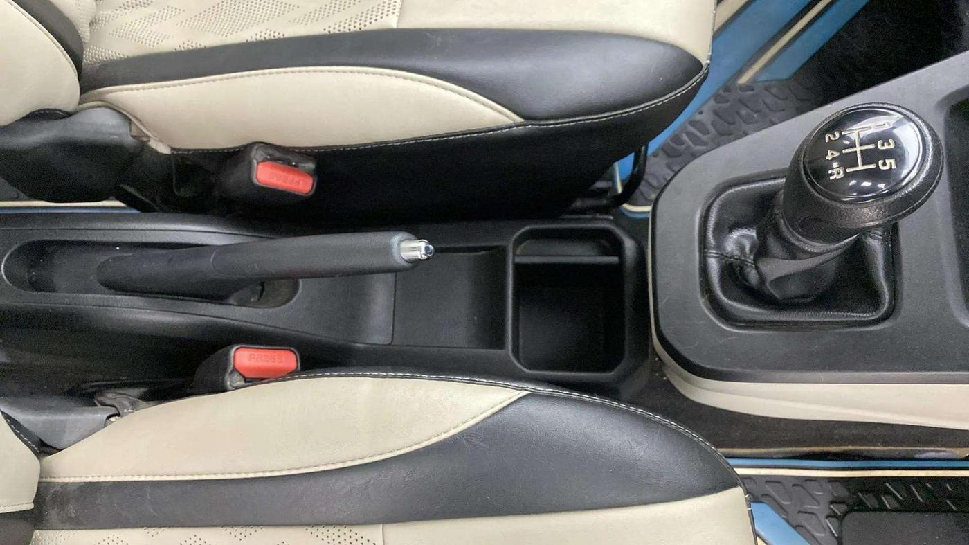 2020 Maruti New Wagon-R VXI 1.2, CNG, Manual, 67,842 km, Gear Lever