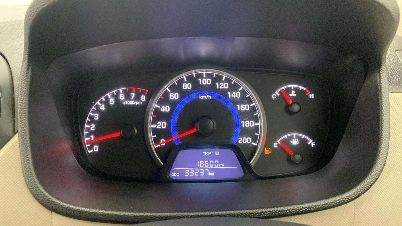 2016 Hyundai Grand i10 MAGNA 1.2 KAPPA VTVT, Petrol, Manual, 33,369 km, Odometer Image