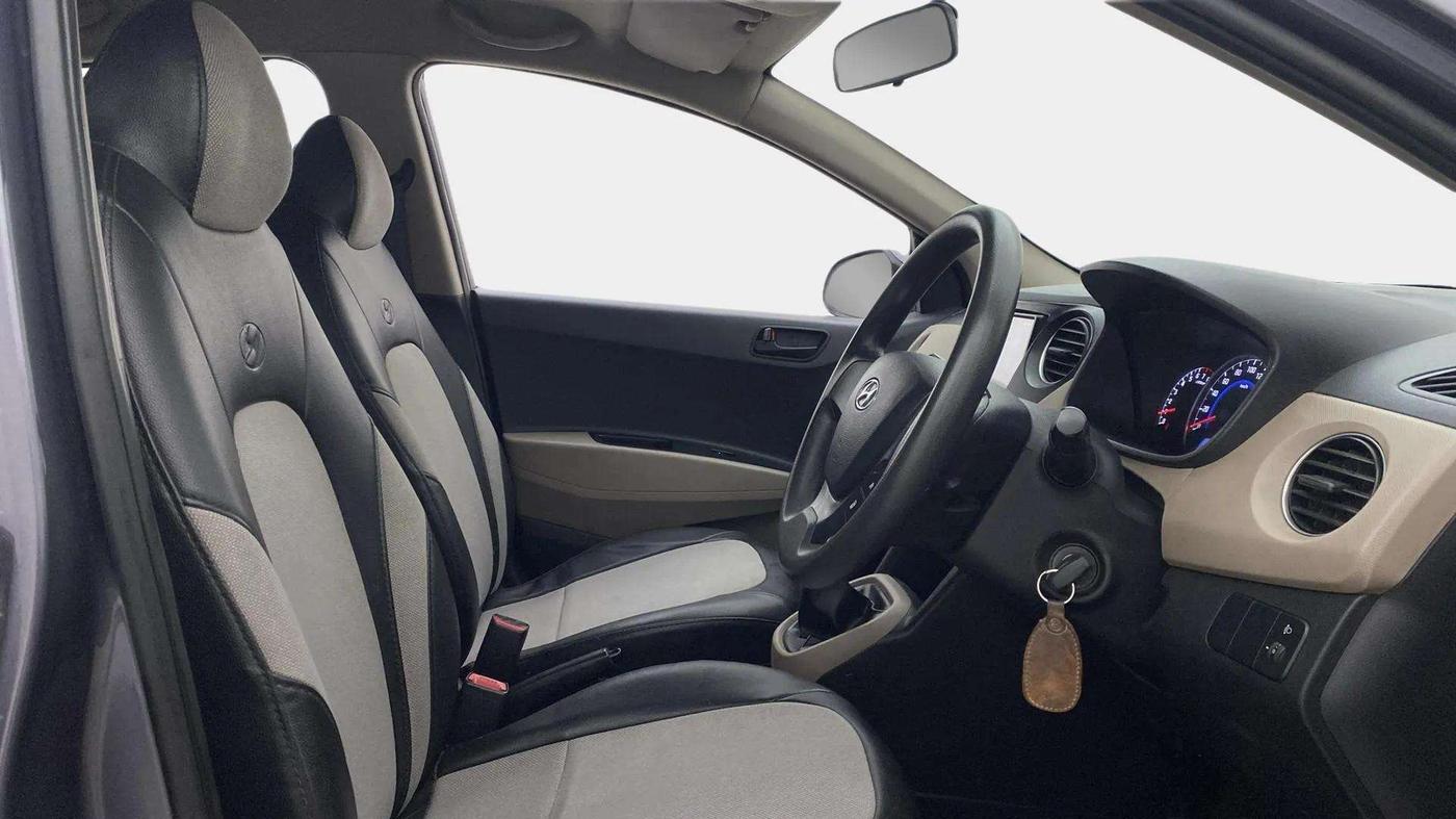 2016 Hyundai Grand i10 MAGNA 1.2 KAPPA VTVT, Petrol, Manual, 33,369 km, Right Side Front Door Cabin