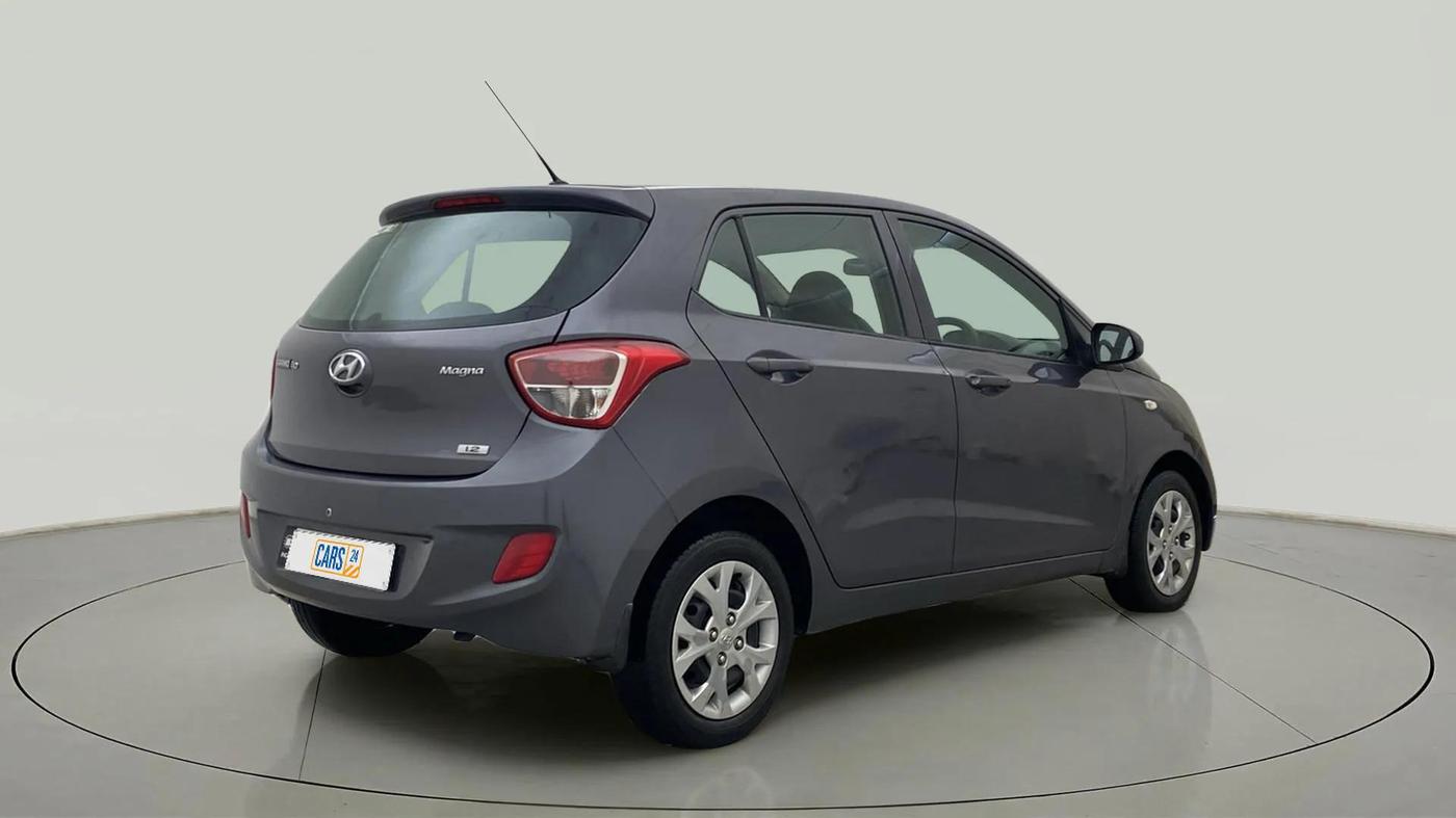 2016 Hyundai Grand i10 MAGNA 1.2 KAPPA VTVT, Petrol, Manual, 33,369 km, Right Back Diagonal