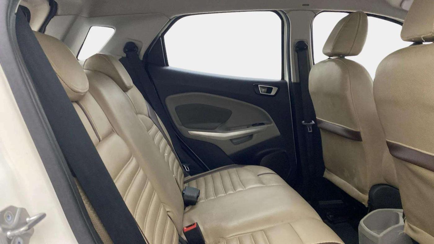 2015 Ford Ecosport TITANIUM 1.5L PETROL AT, Petrol, Automatic, 73,216 km, Right Side Rear Door Cabin