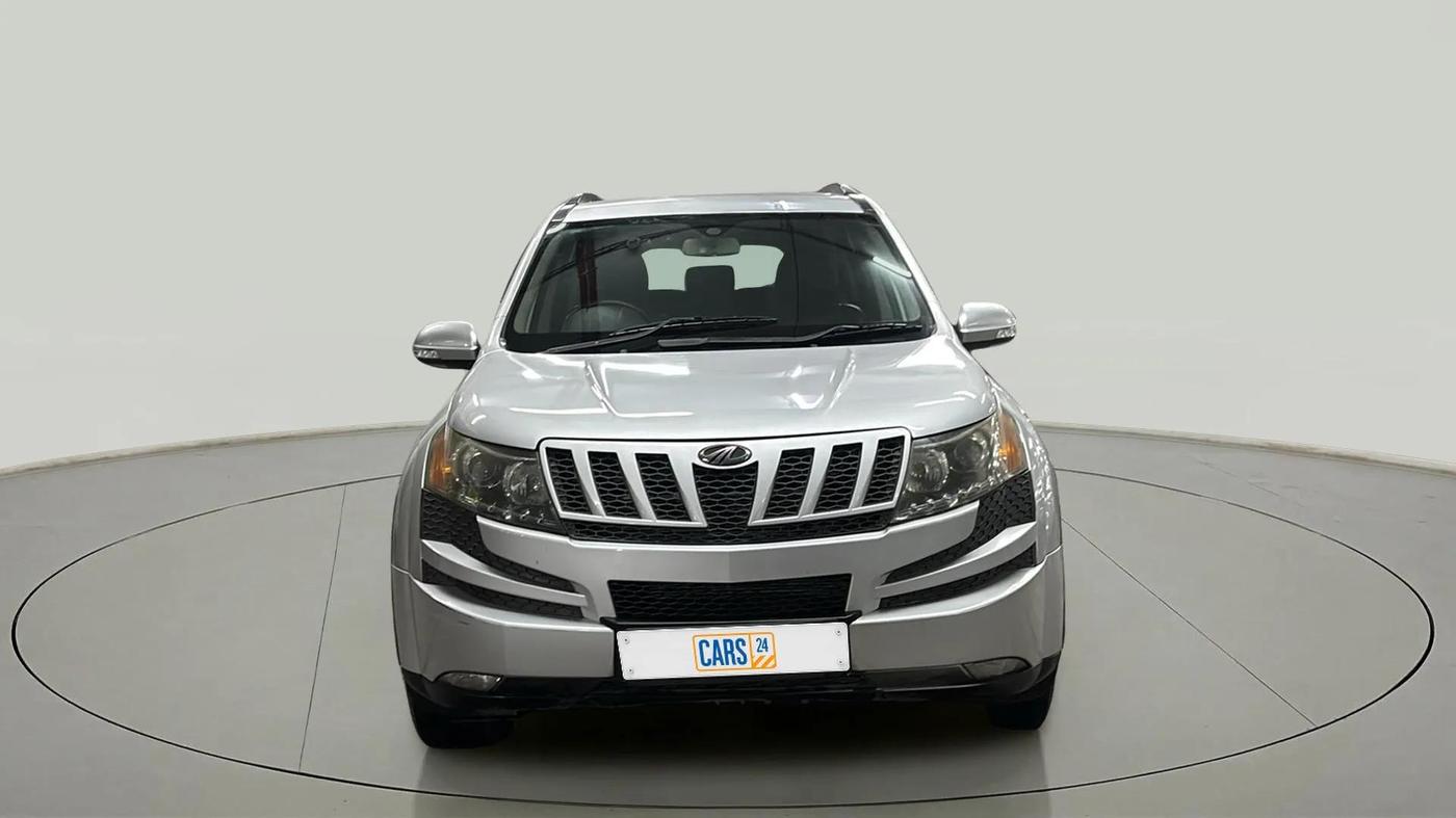 2015 Mahindra XUV500 W6, Diesel, Manual, 41,456 km, Front