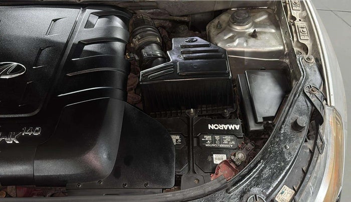 2015 Mahindra XUV500 W6, Diesel, Manual, 41,277 km, Engine View - Left