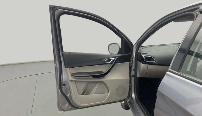 2018 Tata Tiago XZ PETROL, Petrol, Manual, 45,256 km, LHS Front Door