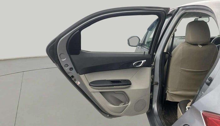 2018 Tata Tiago XZ PETROL, Petrol, Manual, 45,256 km, LHS Rear Door
