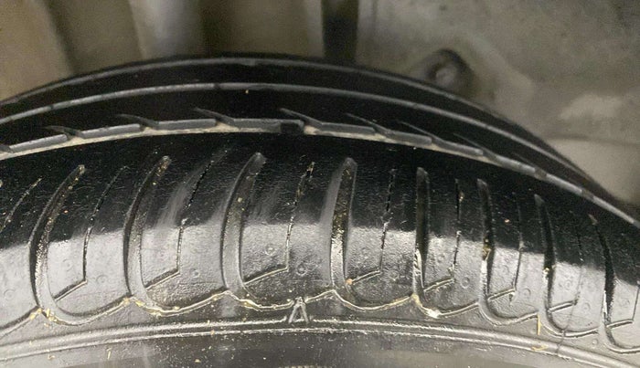 2018 Tata Tiago XZ PETROL, Petrol, Manual, 45,256 km, Right Rear Tyre Tread