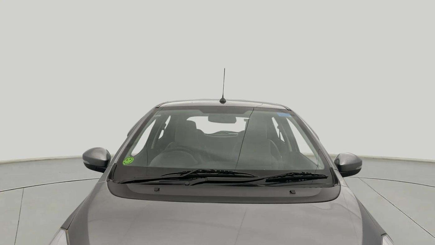 2018 Tata Tiago XZ PETROL, Petrol, Manual, 45,256 km, Front Windshield