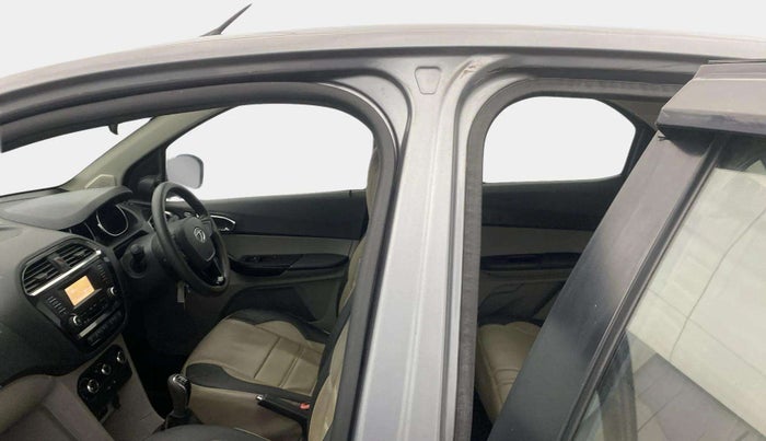 2018 Tata Tiago XZ PETROL, Petrol, Manual, 45,256 km, Left B pillar - Minor scratches