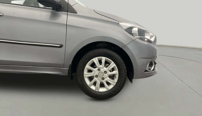 2018 Tata Tiago XZ PETROL, Petrol, Manual, 45,256 km, Right Front Wheel
