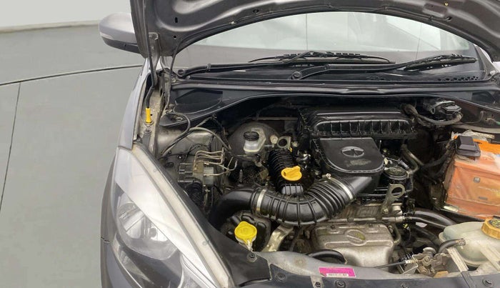 2018 Tata Tiago XZ PETROL, Petrol, Manual, 45,256 km, Engine View - Right