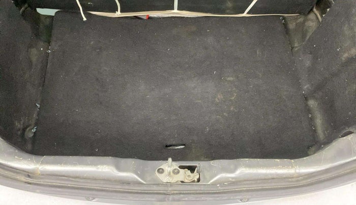 2018 Tata Tiago XZ PETROL, Petrol, Manual, 45,256 km, Boot Inside