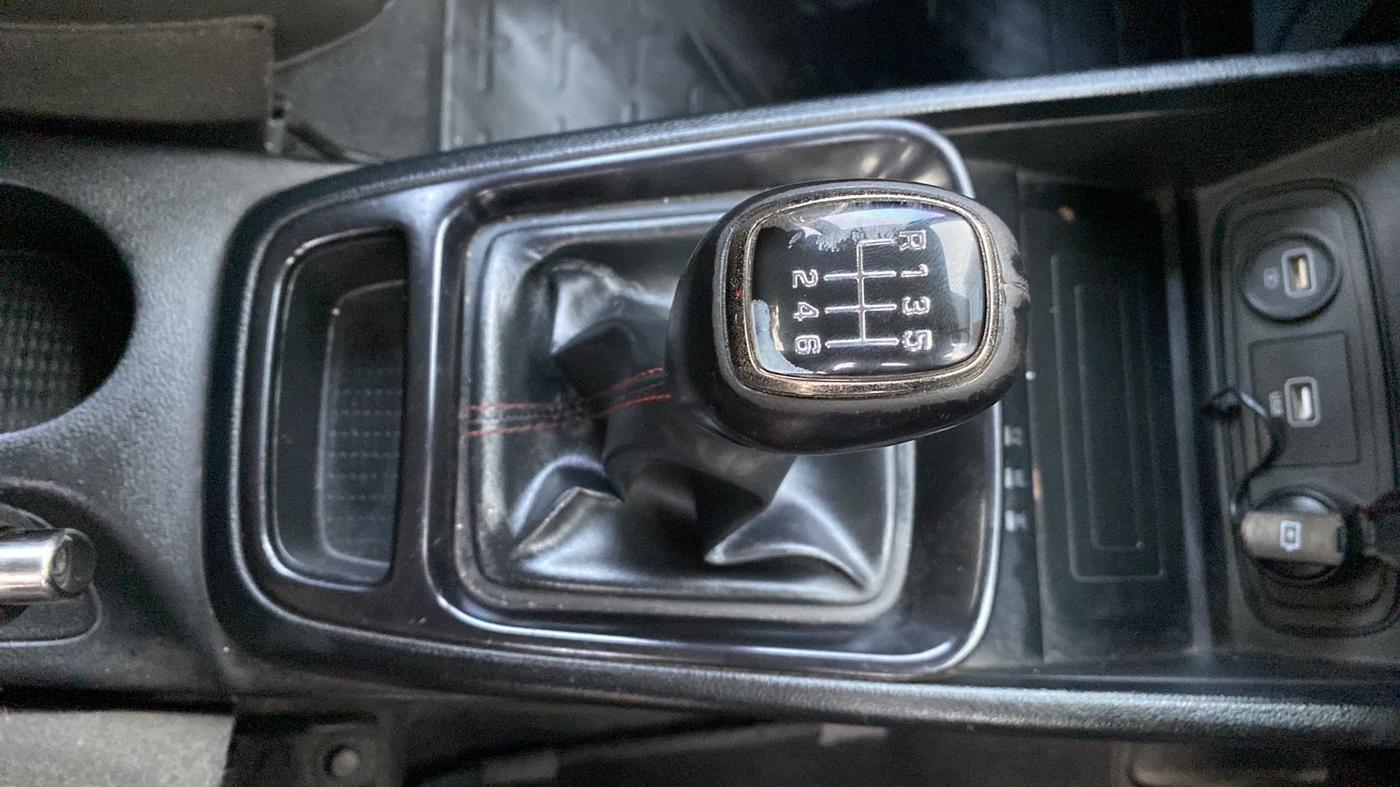 2019 Hyundai VENUE SX 1.0 (O) TURBO, Petrol, Manual, 65,298 km, Gear Lever
