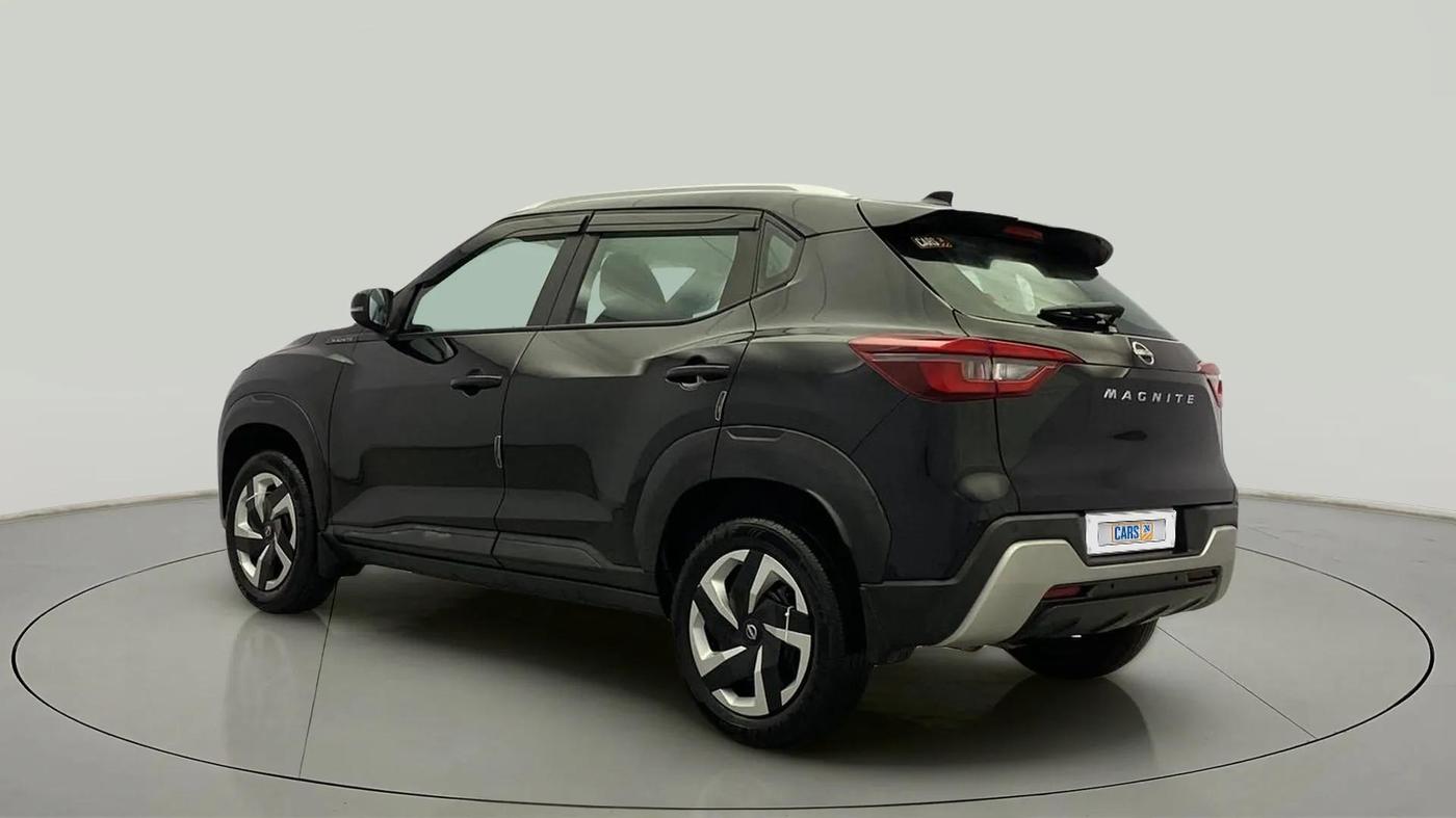 2024 Nissan MAGNITE XL, Petrol, Manual, 11,437 km, Left Back Diagonal