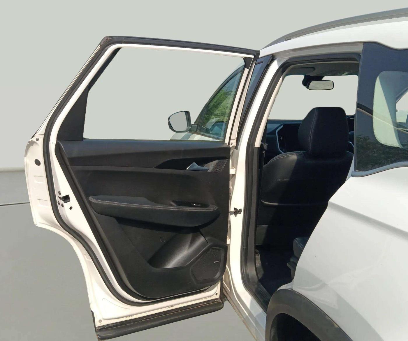 2020 MG HECTOR SHARP 1.5 DCT PETROL, Petrol, Automatic, 47,685 km, LHS Rear Door