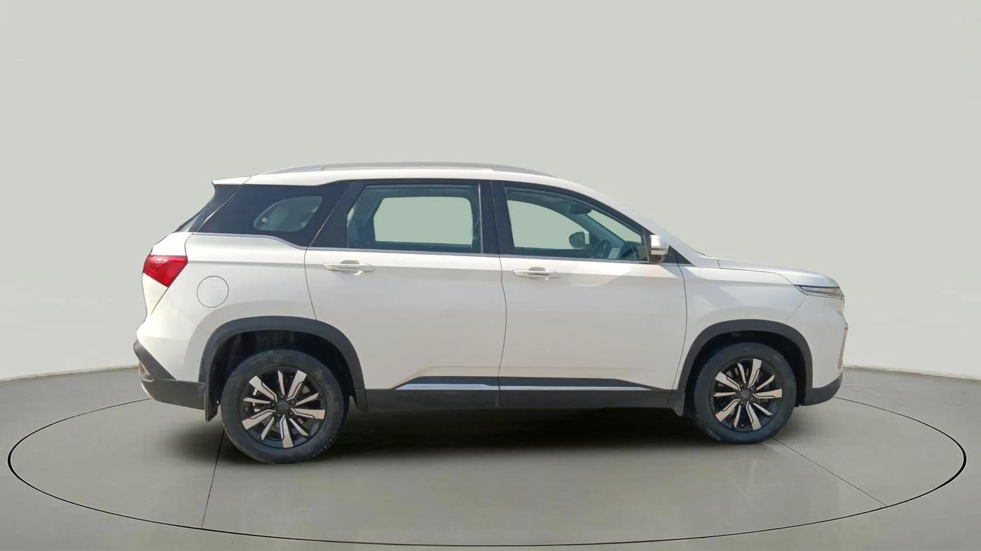 2020 MG HECTOR SHARP 1.5 DCT PETROL, Petrol, Automatic, 47,685 km, Right Side View