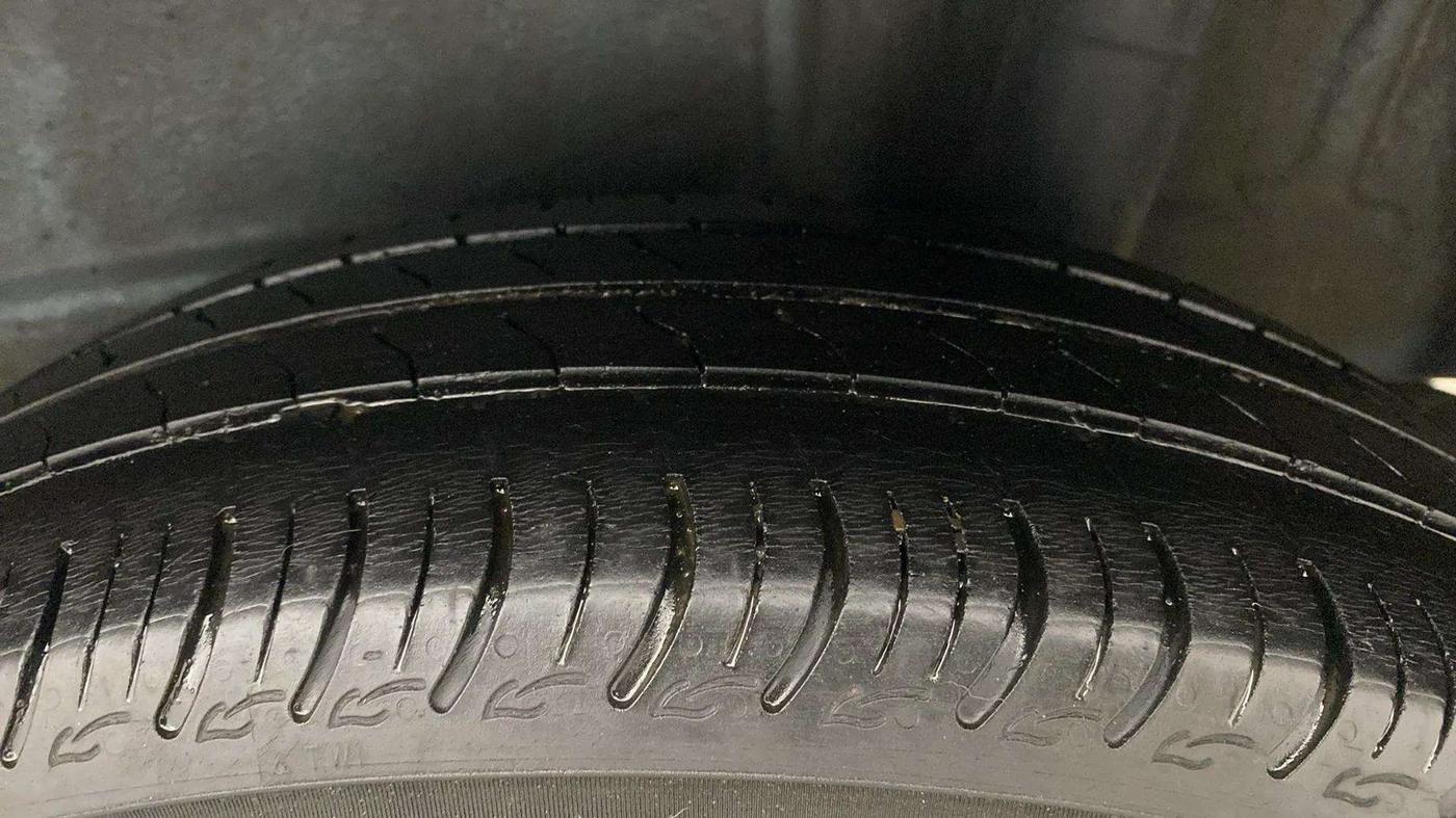 2022 Maruti New Wagon-R ZXI 1.2, Petrol, Manual, 50,512 km, Left Rear Tyre Tread