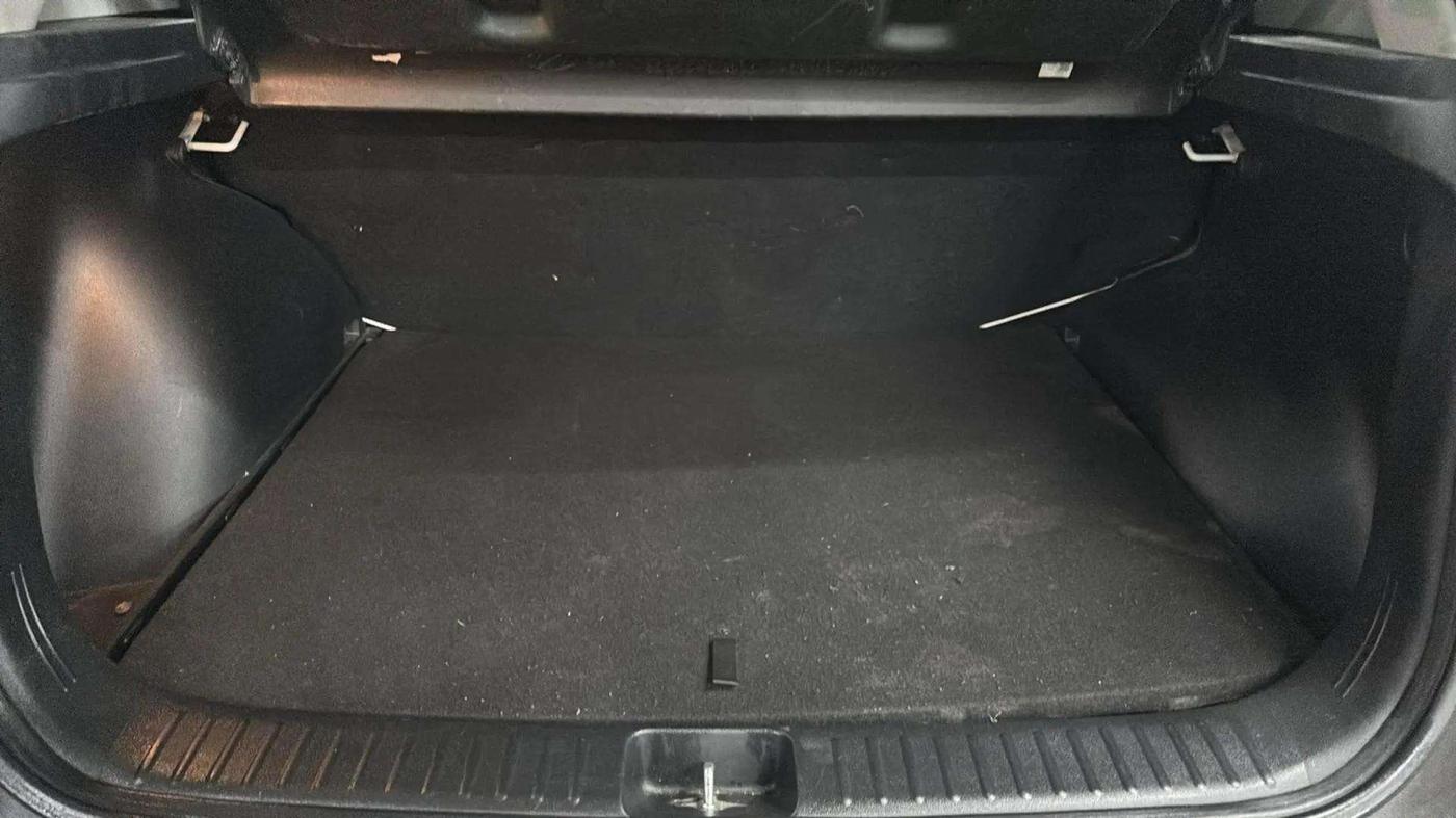 2020 Hyundai Creta EX 1.5 DIESEL, Diesel, Manual, 39,720 km, Boot Inside