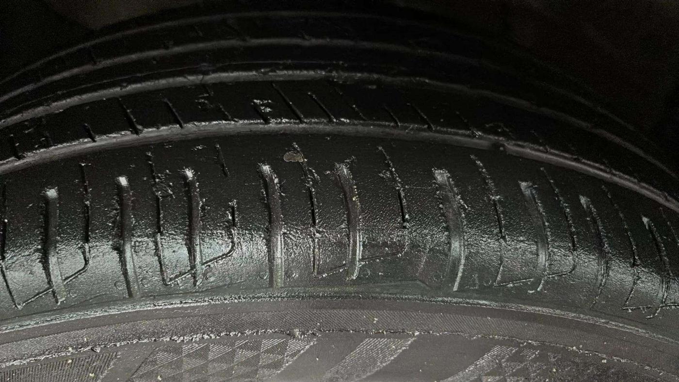 2020 Hyundai Creta EX 1.5 DIESEL, Diesel, Manual, 39,720 km, Left Front Tyre Tread