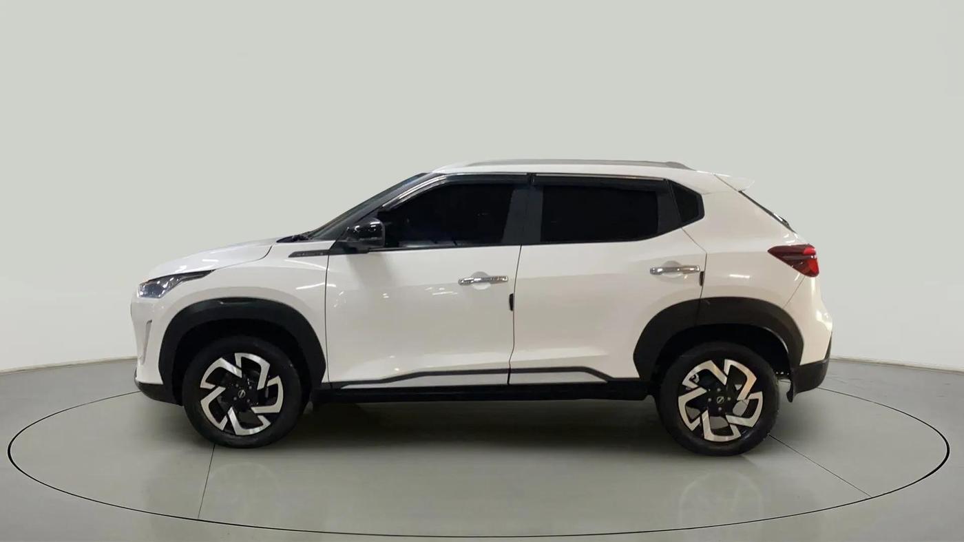 2023 Nissan MAGNITE XV MT, Petrol, Manual, 27,573 km, Left Side