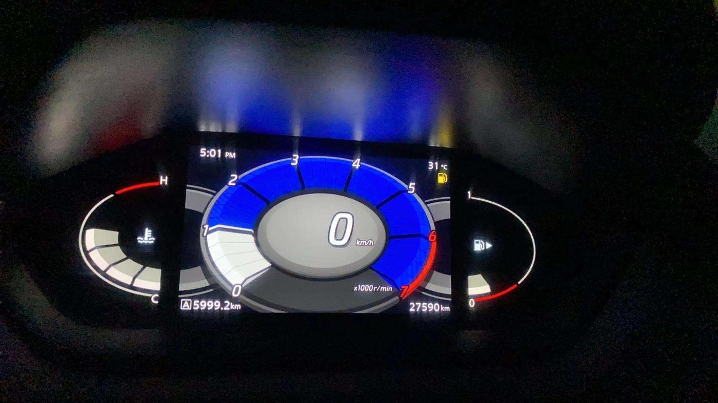 2023 Nissan MAGNITE XV MT, Petrol, Manual, 27,573 km, Odometer Image