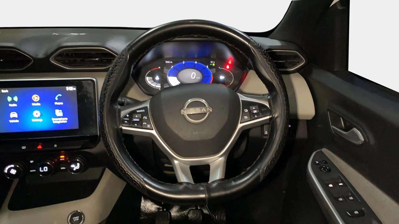 2023 Nissan MAGNITE XV MT, Petrol, Manual, 27,573 km, Steering Wheel Close Up