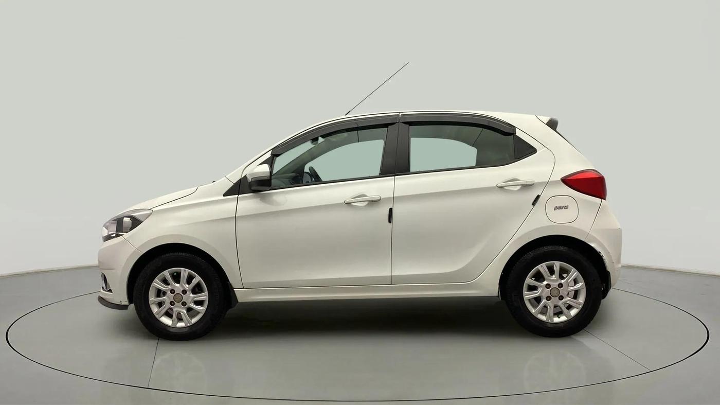 2018 Tata Tiago XZA PETROL, Petrol, Automatic, 71,898 km, Left Side