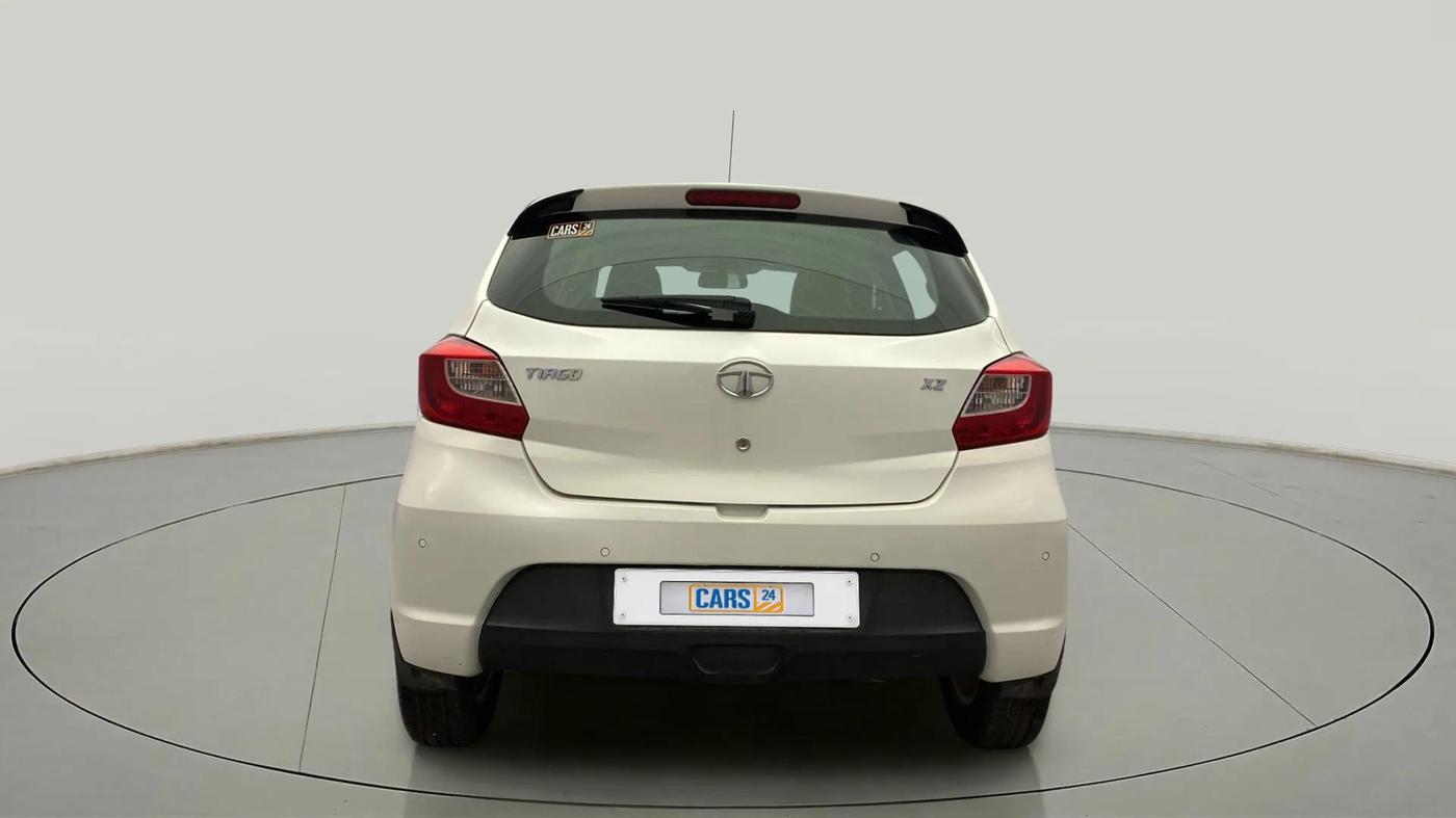 2018 Tata Tiago XZA PETROL, Petrol, Automatic, 71,898 km, Back/Rear