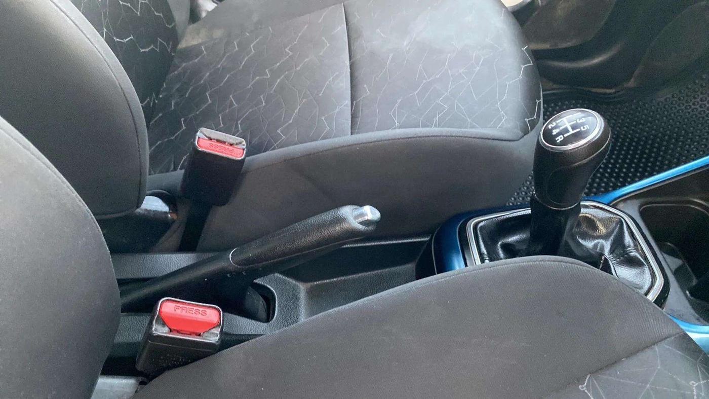 2018 Maruti IGNIS ALPHA 1.2, Petrol, Manual, 56,581 km, Gear Lever