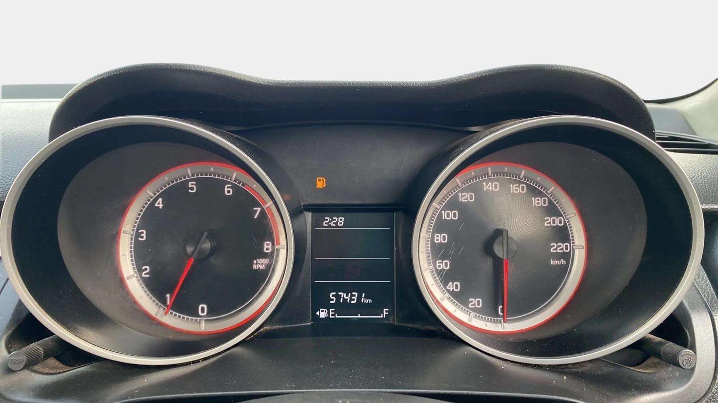 2019 Maruti Swift VXI, Petrol, Manual, 57,507 km, Odometer Image