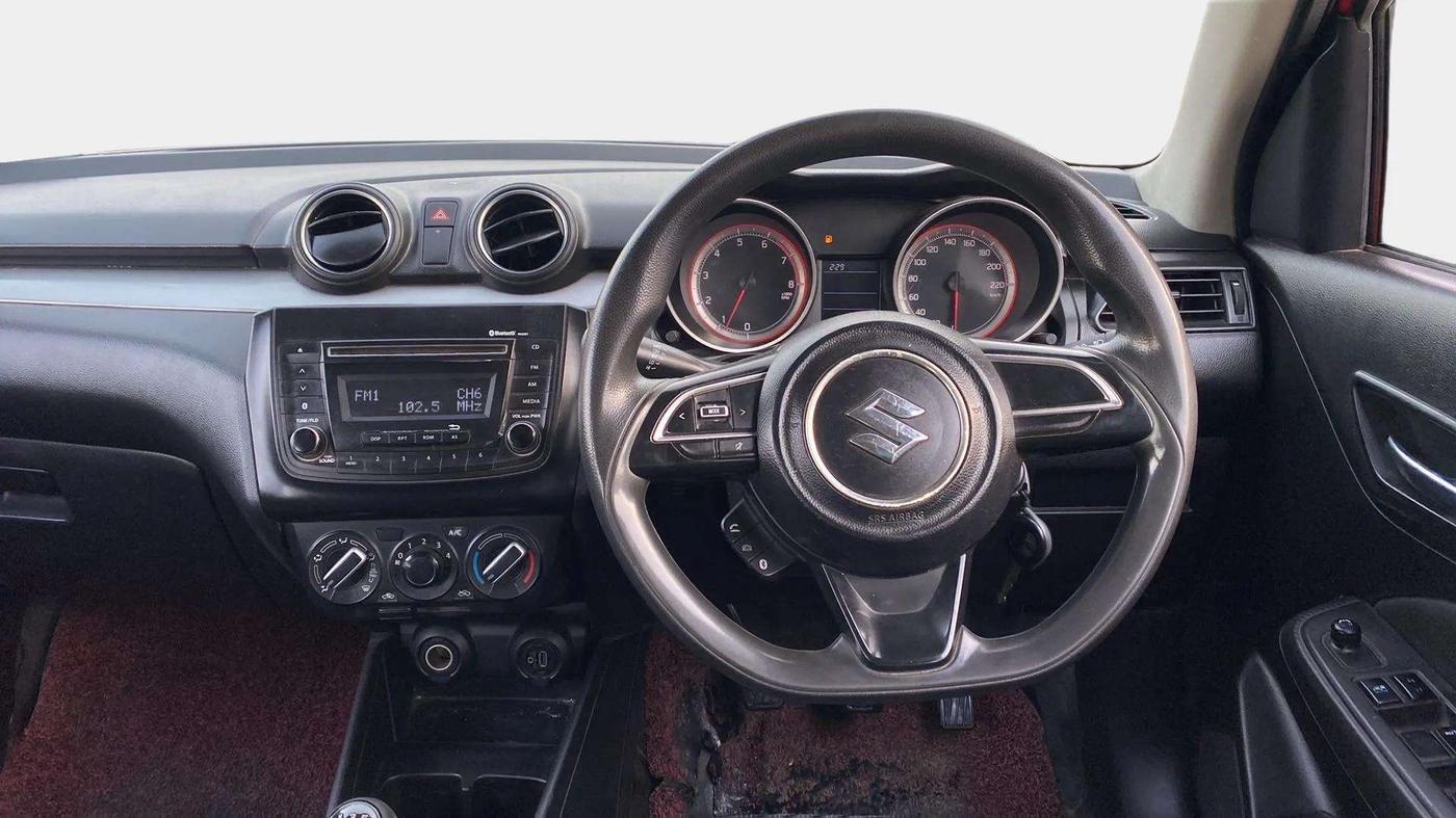2019 Maruti Swift VXI, Petrol, Manual, 57,507 km, Steering Wheel Close Up